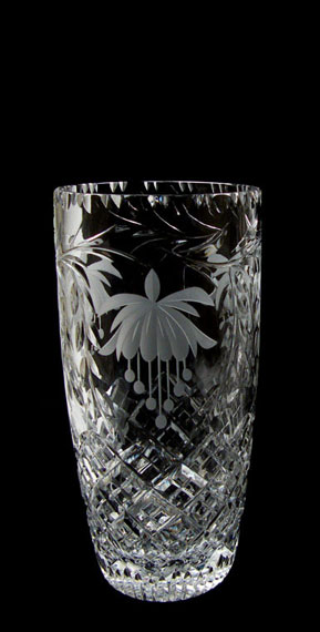 7 inch Barrel Vase Fuchsia