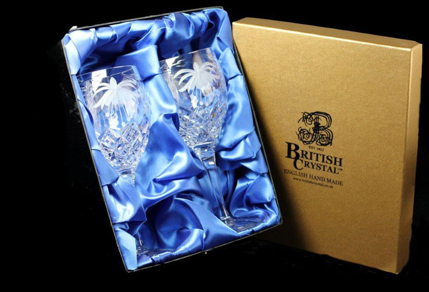 Handmade full lead crystal wine glasses/Goblets in our Fuchsia design