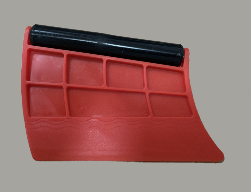 Squeegee with rubber roller