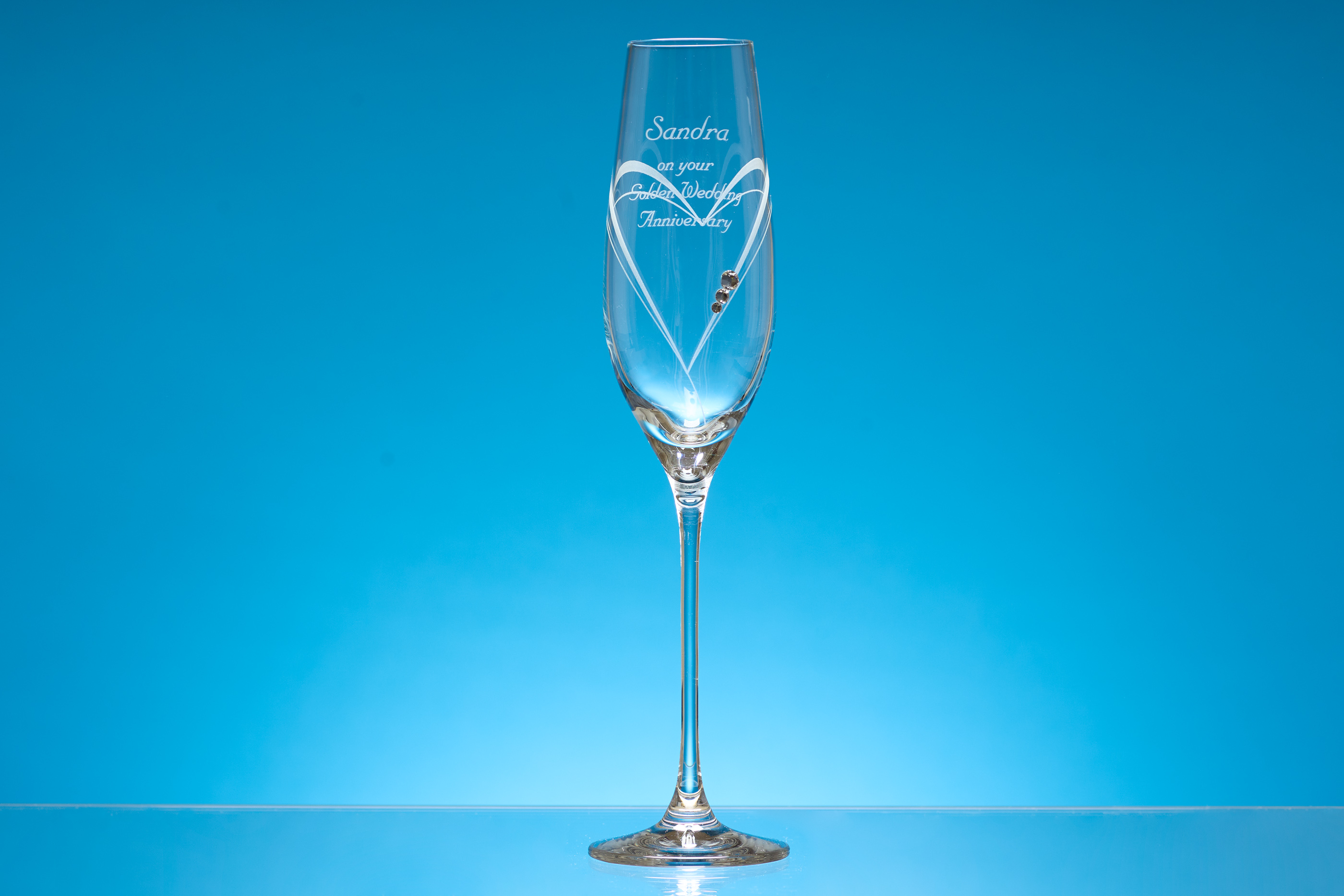 Single Diamante Champagne Flute with Heart Shaped Cutting