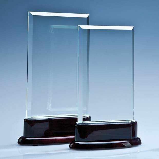 18.5cm x 11.5cm x 10mm Crystal Rectangle on a Rosewood Base